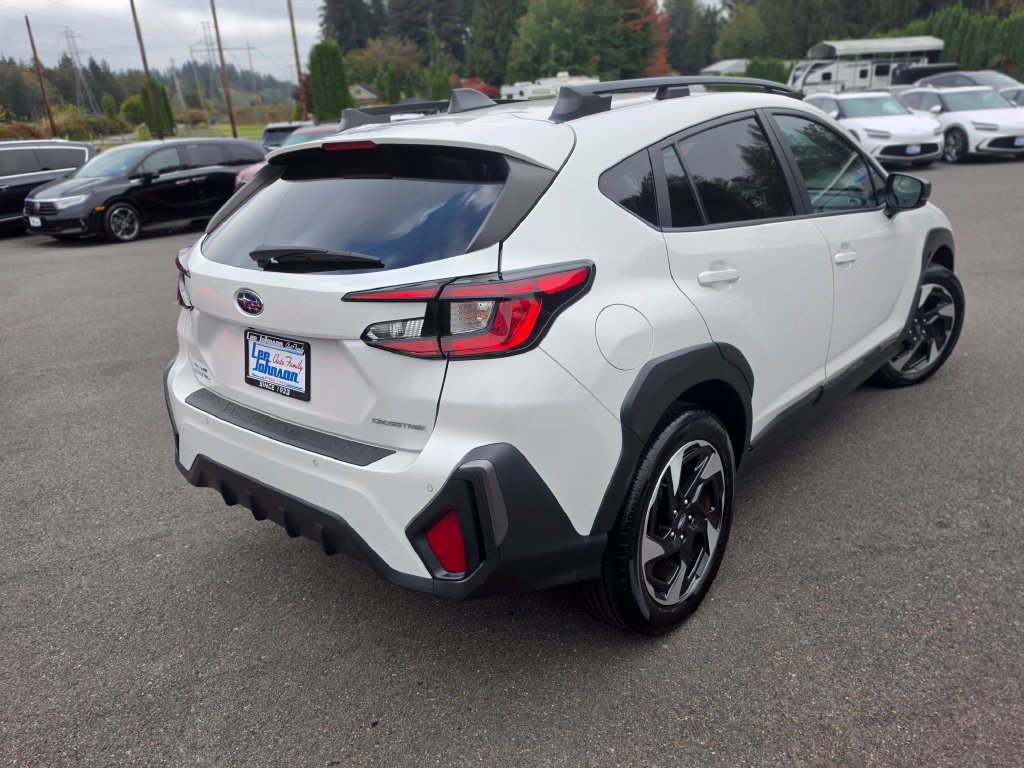 Used 2024 Subaru Crosstrek 2.5i Limited w/ Crosstrek Mirror Package AWD/4WD image 5