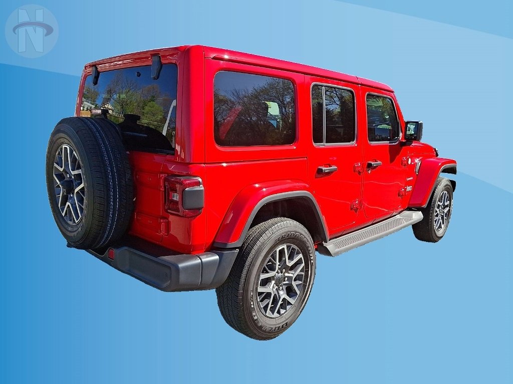 Certified 2024 Jeep Wrangler Unlimited Sahara w/ Technology Group AWD/4WD image 24
