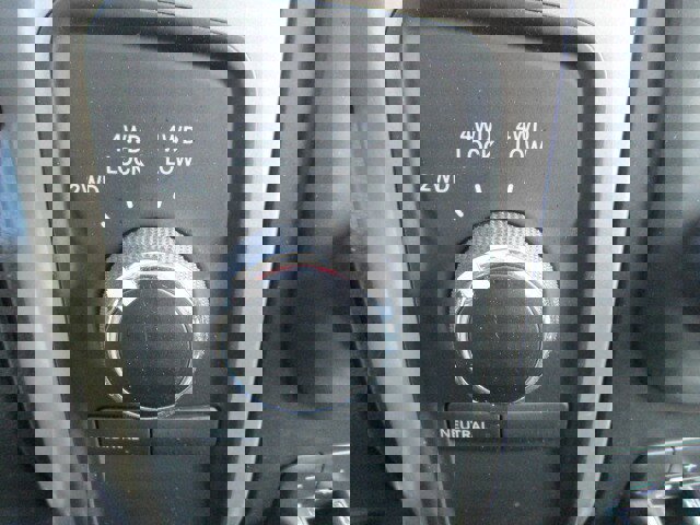 Used 2017 RAM 3500 SLT AWD/4WD image 18