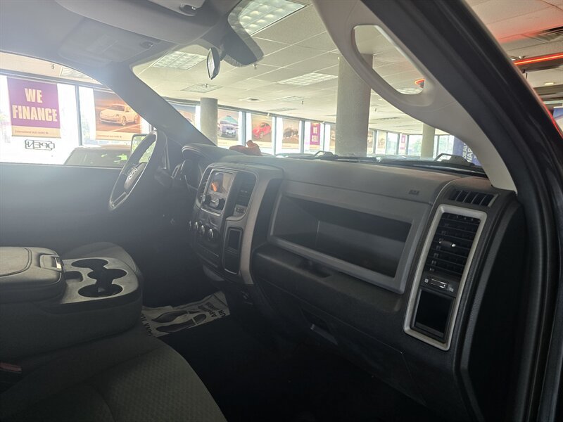 Used 2015 RAM 1500 Tradesman w/ Popular Equipment Group AWD/4WD image 11
