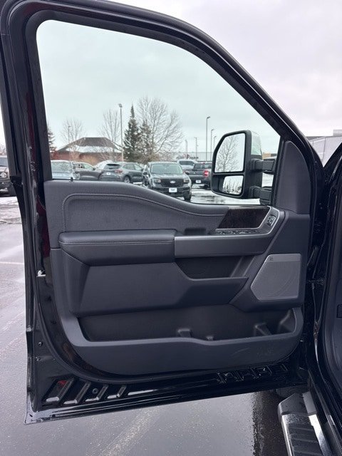 New 2026 Ford F250 Lariat w/ Chrome Package AWD/4WD image 17