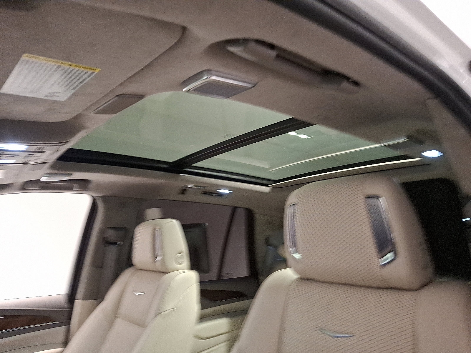 Certified 2024 Cadillac Escalade Sport Platinum w/ LPO, ONYX Package AWD/4WD image 10