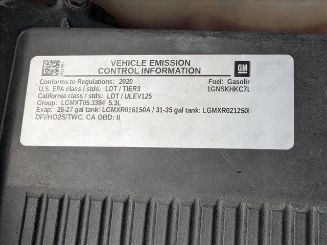 Used 2020 Chevrolet Suburban LT w/ Luxury Package image 26