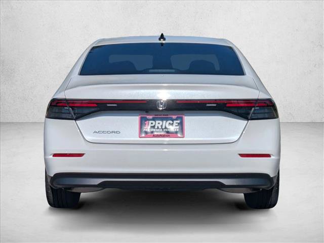 Used 2025 Honda Accord SE image 7