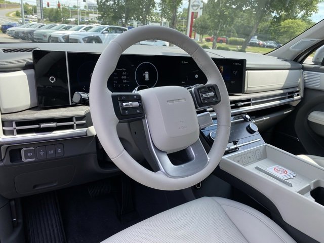 Used 2024 Hyundai Santa Fe Limited image 10