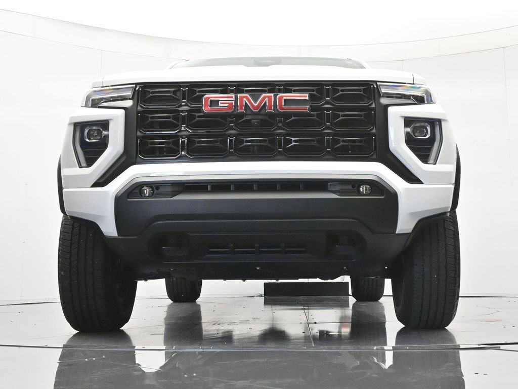 Used 2025 GMC Canyon Elevation w/ Convenience Package RWD image 39