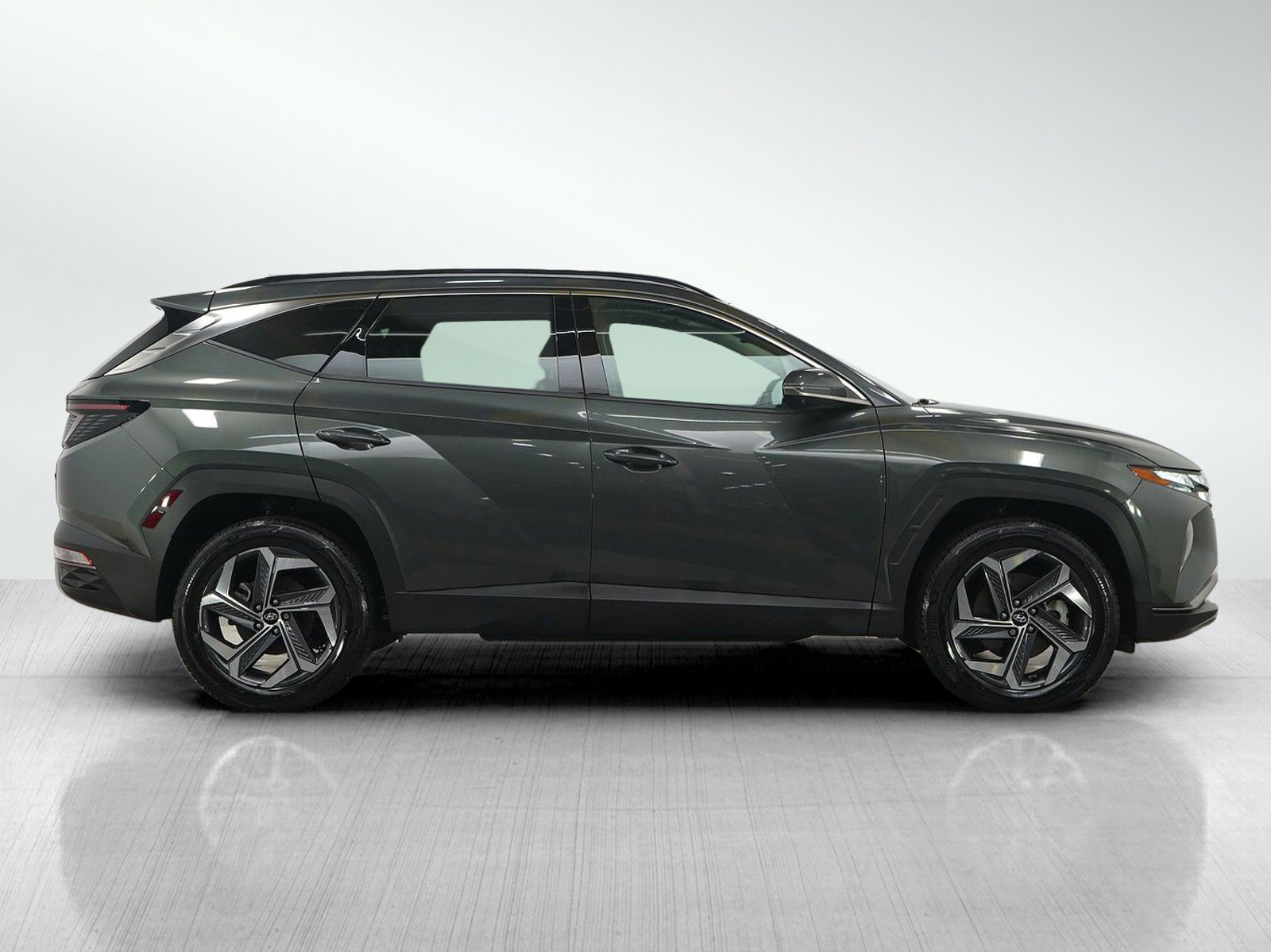Used 2022 Hyundai Tucson Limited AWD/4WD image 6