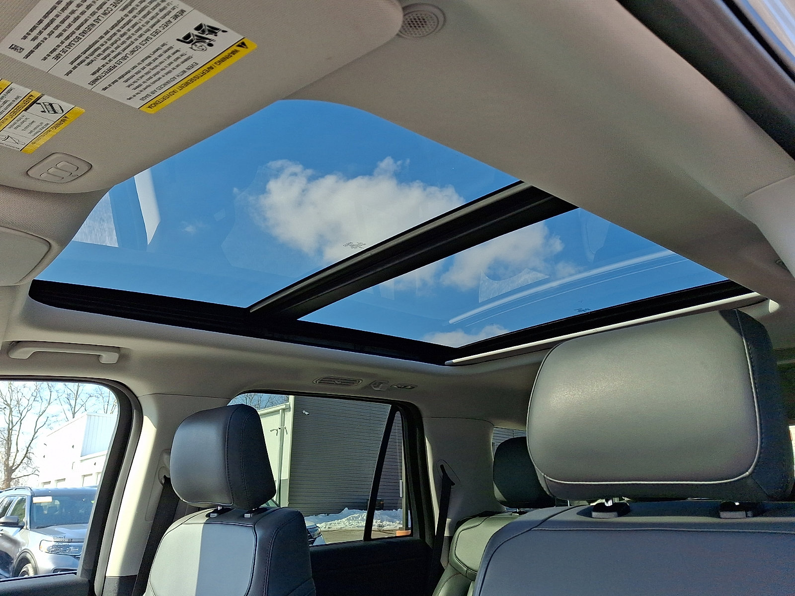 Certified 2025 Ford Expedition Active image 18