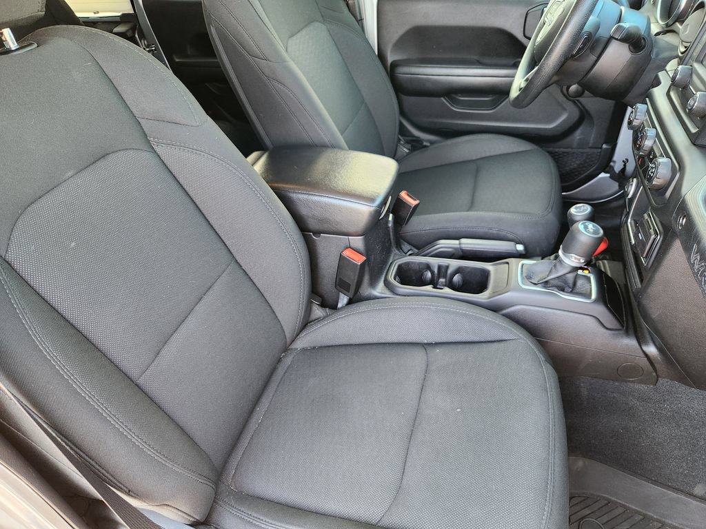 Used 2020 Jeep Wrangler Unlimited Sport AWD/4WD image 5