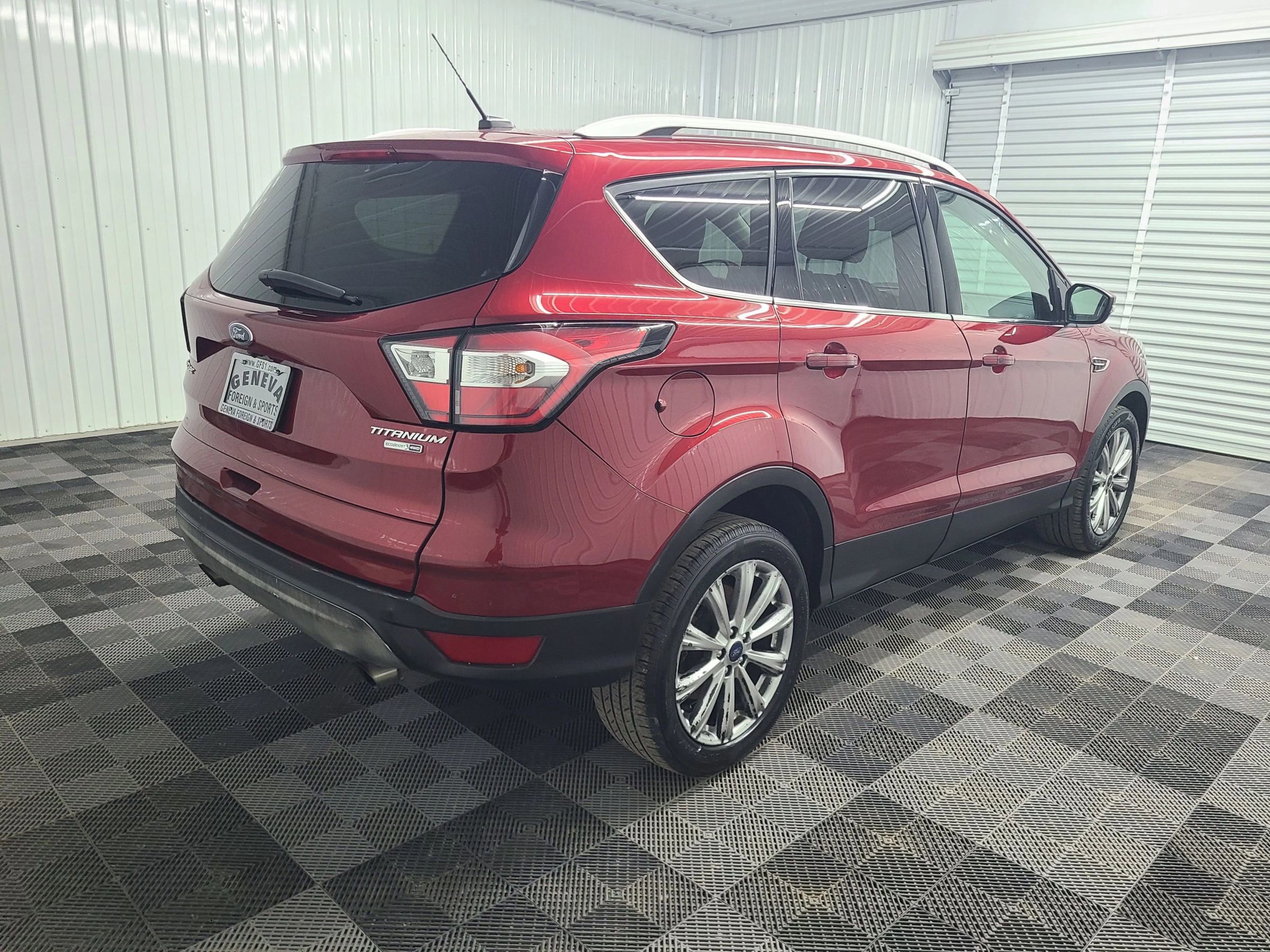 Used 2017 Ford Escape Titanium AWD/4WD image 11