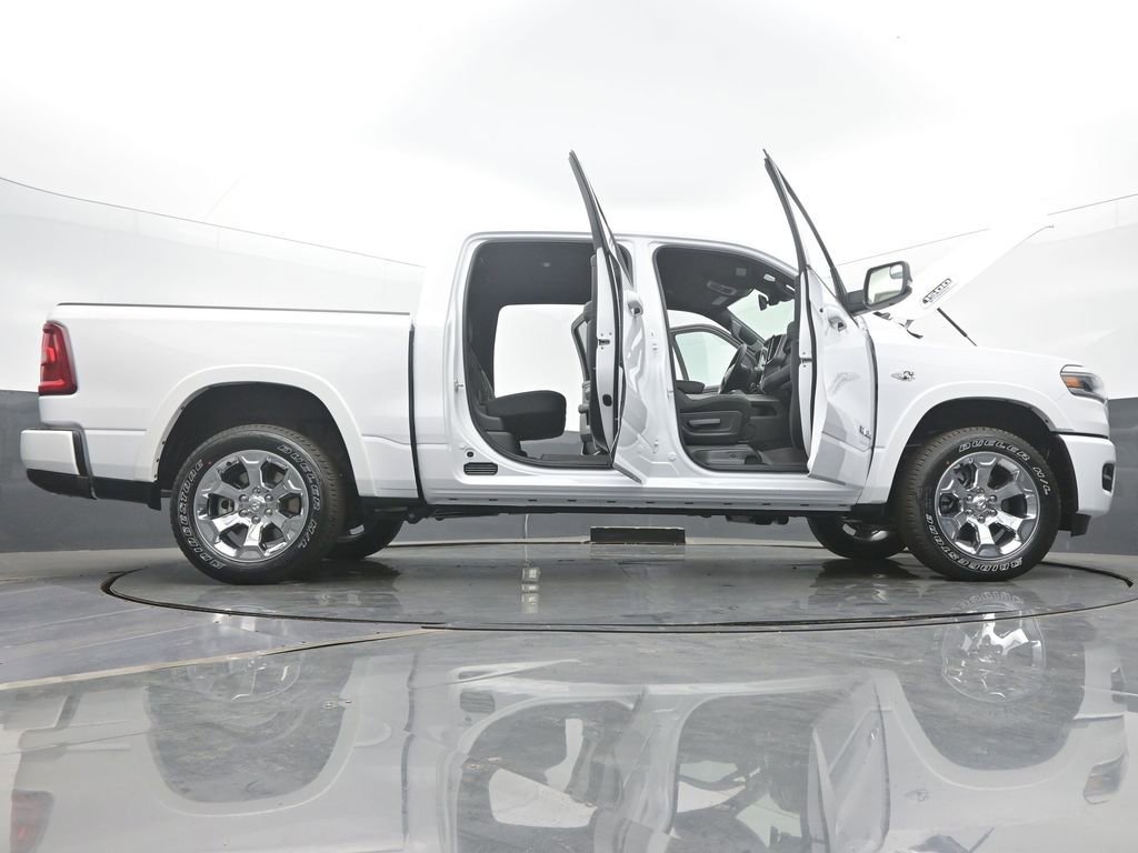 New 2026 RAM 1500 4x4 Crew Cab image 64