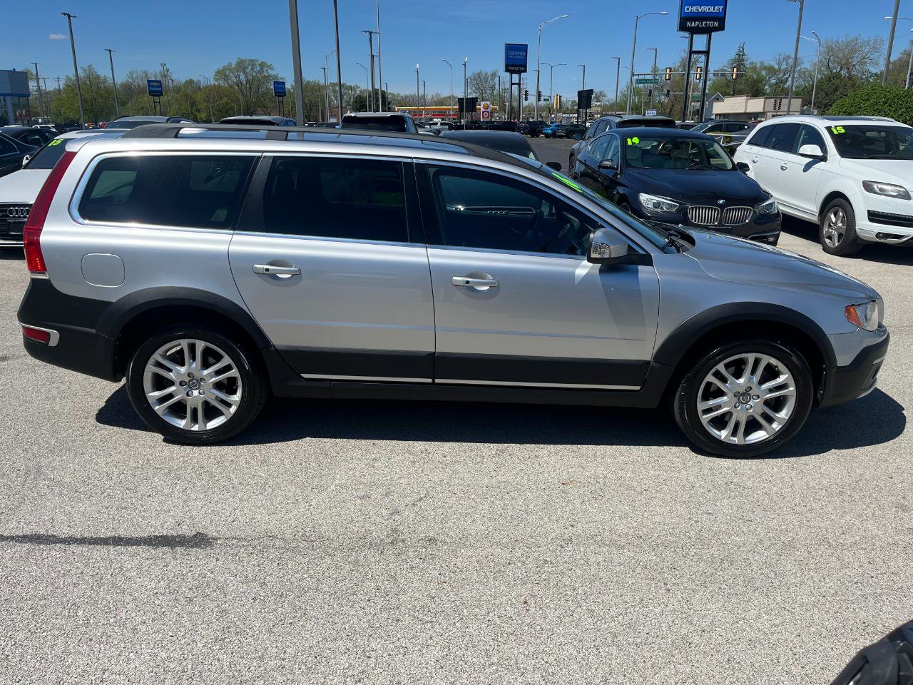 Used 2016 Volvo XC70 T5 Premier w/ Proximity Package AWD/4WD image 6