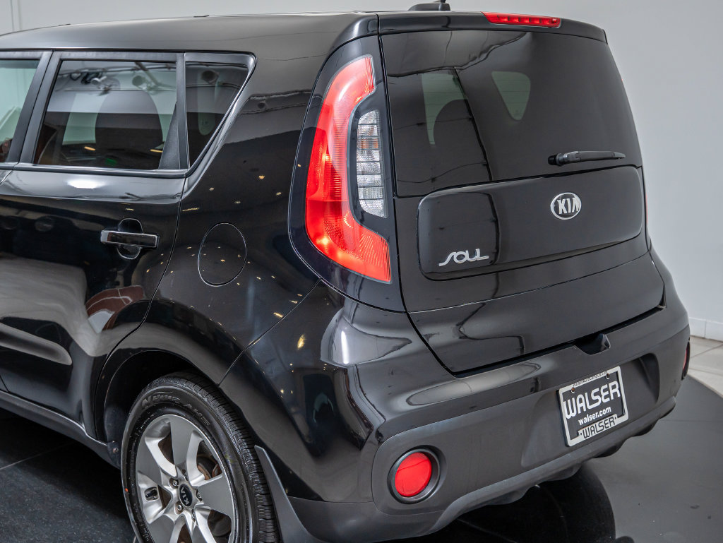 Used 2017 Kia Soul FWD image 17