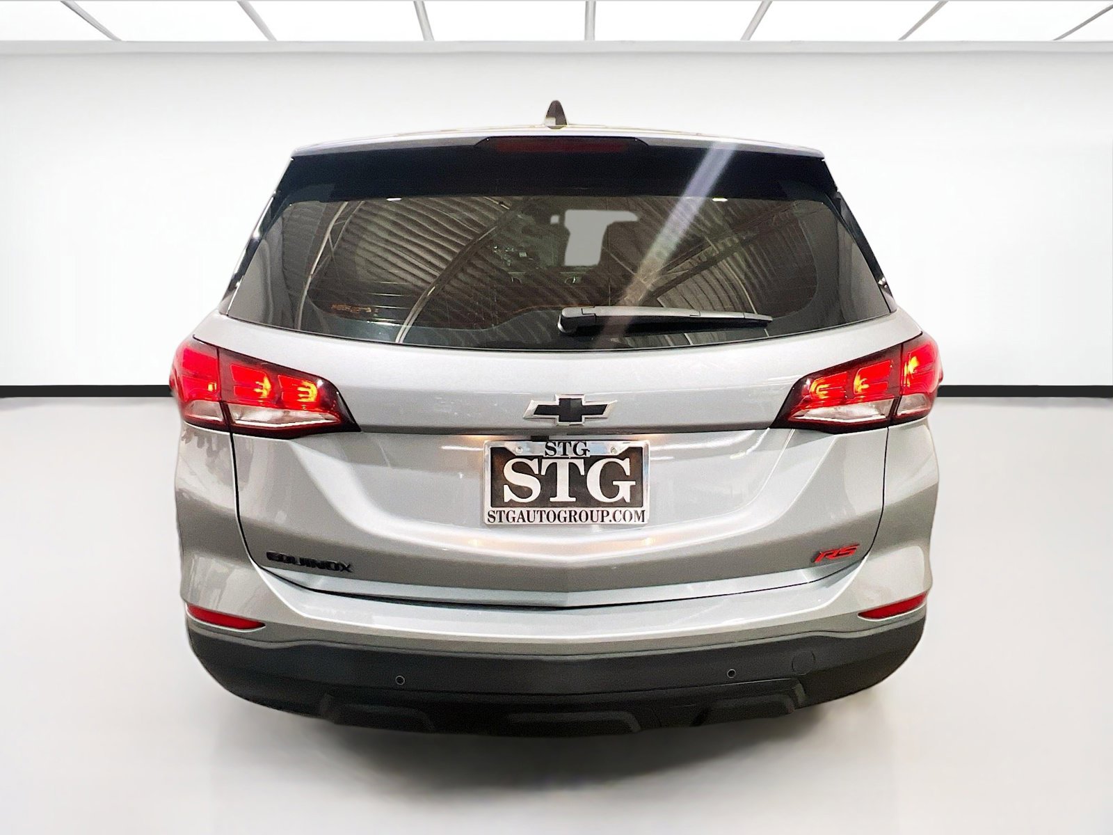 Used 2024 Chevrolet Equinox LS w/ Sport Edition image 5