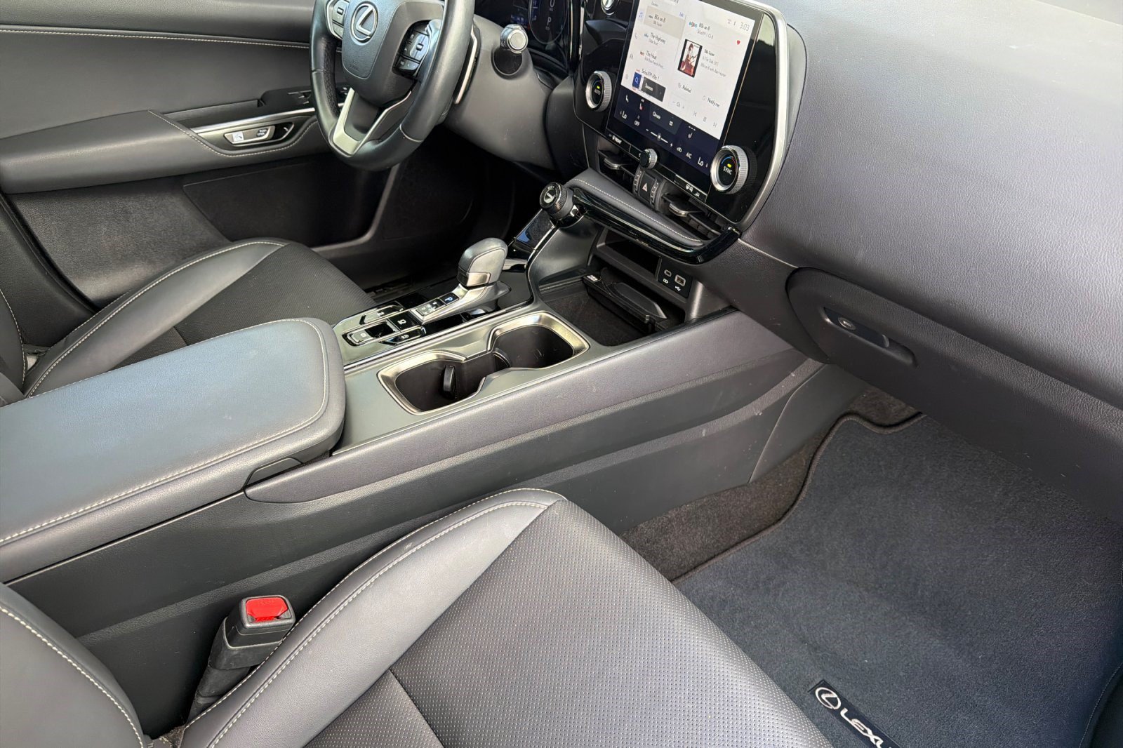 Certified 2024 Lexus NX 250 FWD image 20