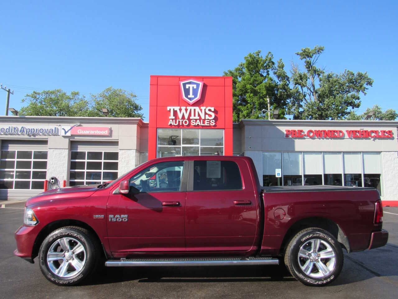 Used 2018 RAM 1500 Sport w/ Sport Premium Group