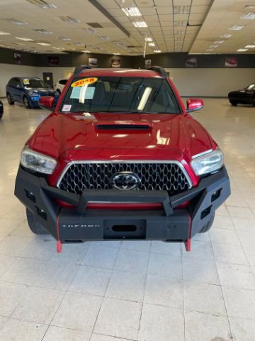 Used 2018 Toyota Tacoma TRD Sport image 10