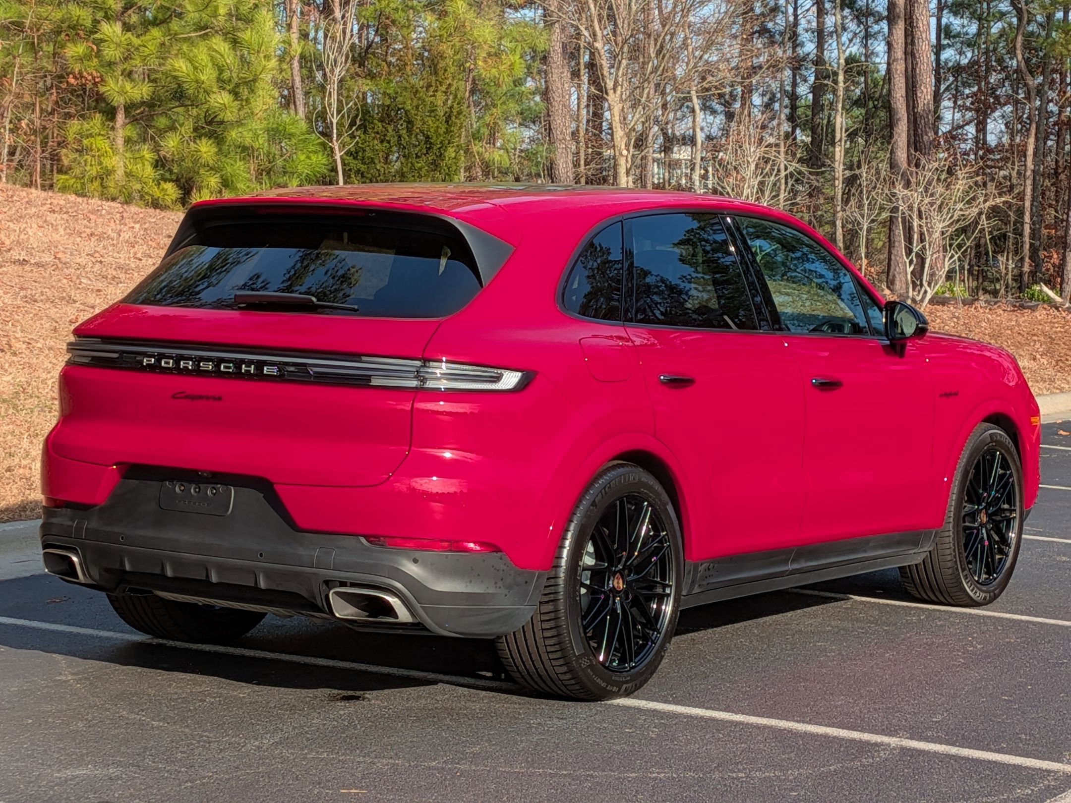 Used 2025 Porsche Cayenne GTS AWD/4WD image 7