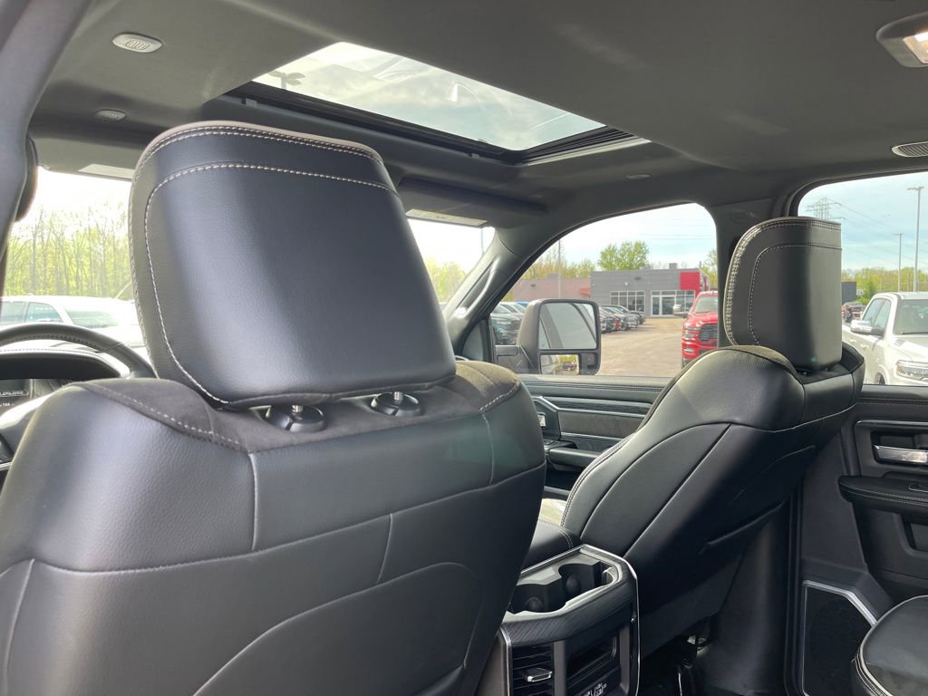 Used 2023 RAM 2500 Laramie w/ Night Edition AWD/4WD image 13