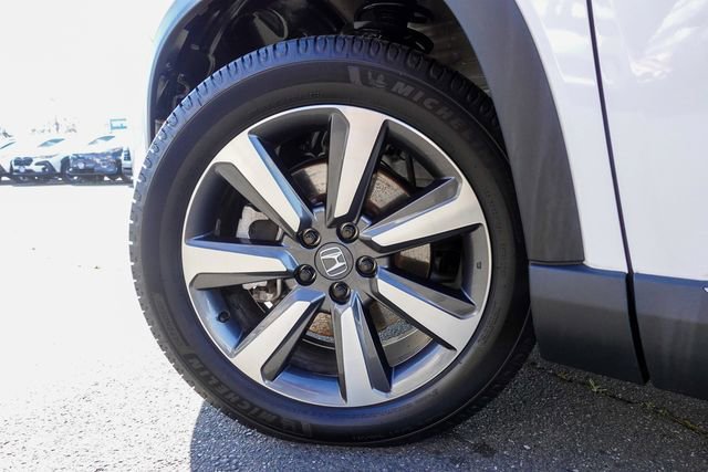 Used 2024 Honda Pilot Touring image 11