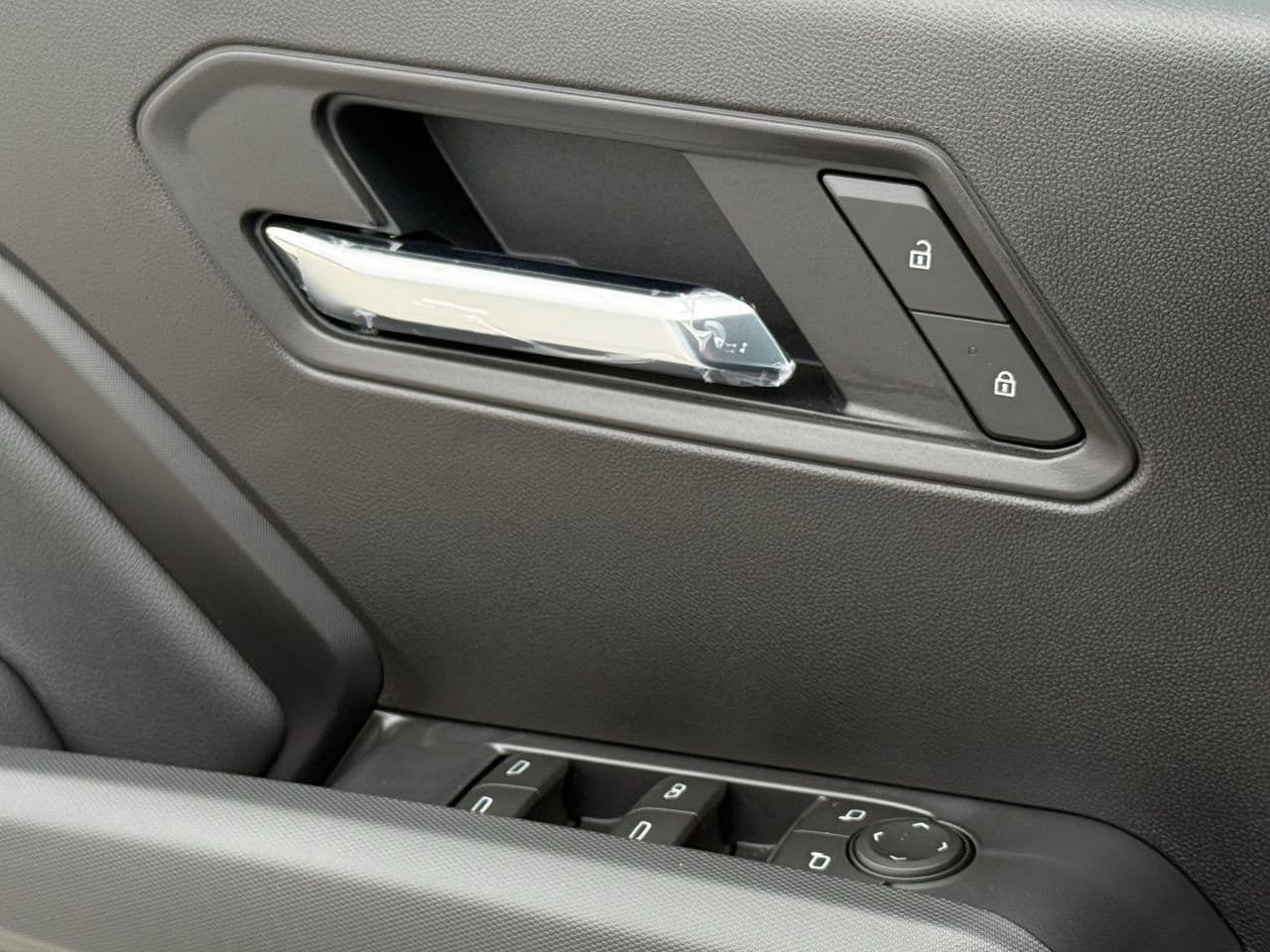 New 2026 Chevrolet Colorado LT RWD image 18