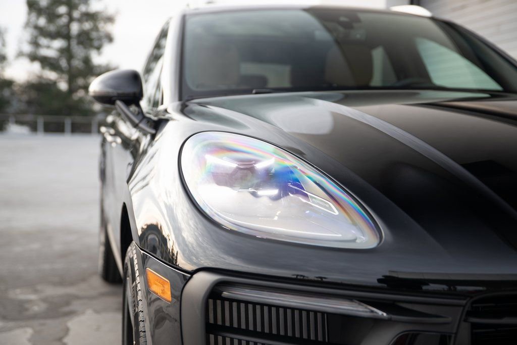 New 2026 Porsche Macan S AWD/4WD image 13