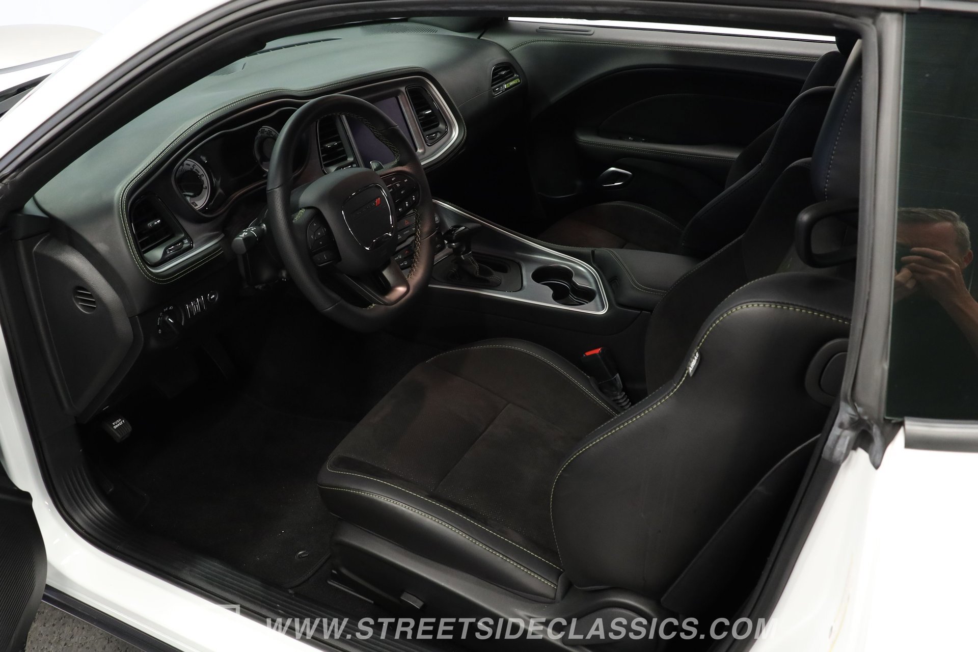 Used 2023 Dodge Challenger R/T Scat Pack image 4