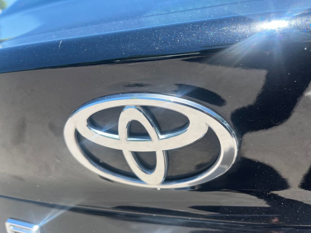 Used 2025 Toyota Camry LE w/ Convenience Package FWD image 40