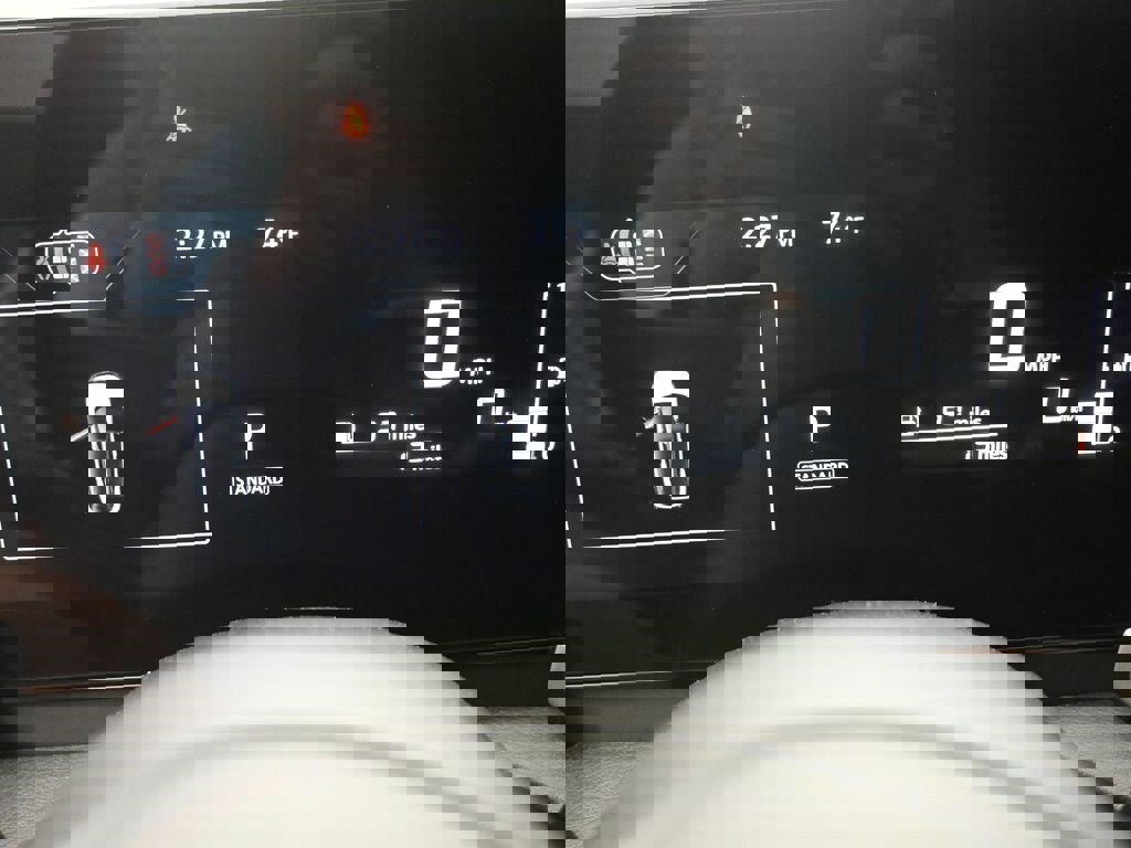 New 2026 Nissan Kicks SV image 15