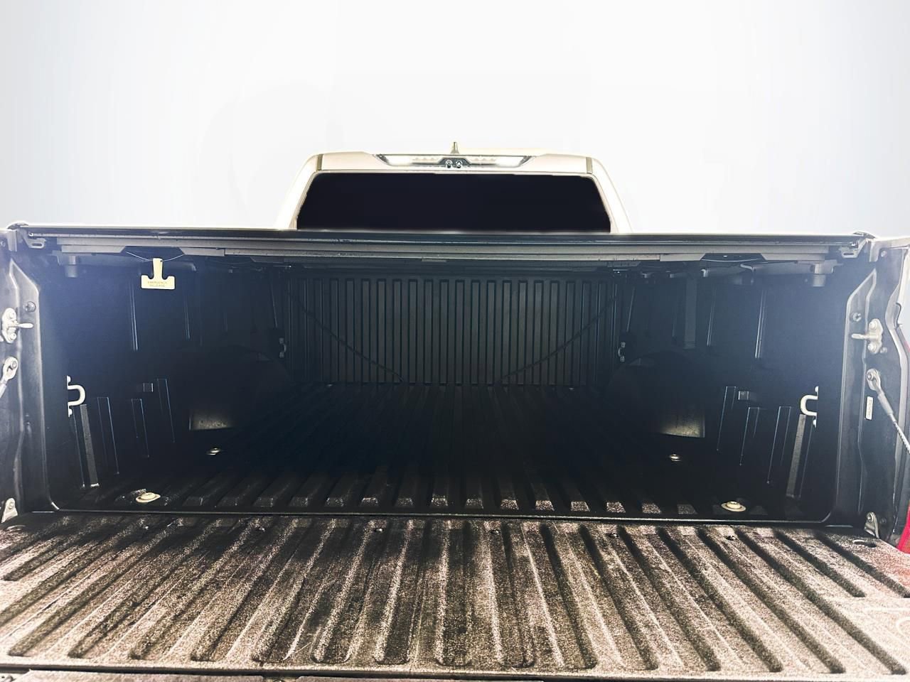 Used 2022 Toyota Tundra Limited image 46