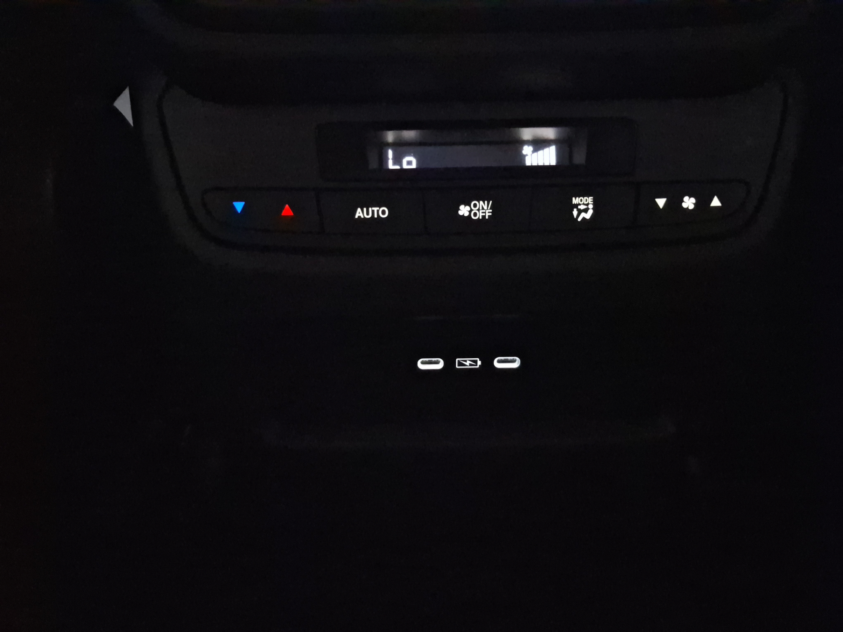 Used 2025 Honda Pilot Touring image 25