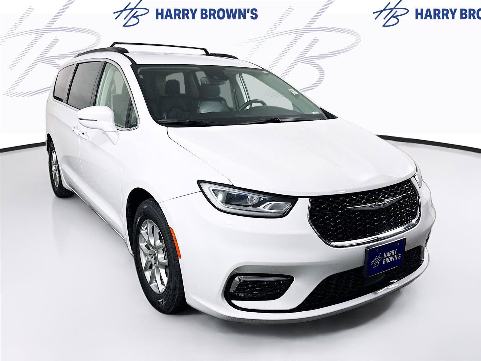 Used 2022 Chrysler Pacifica Touring-L FWD image 26