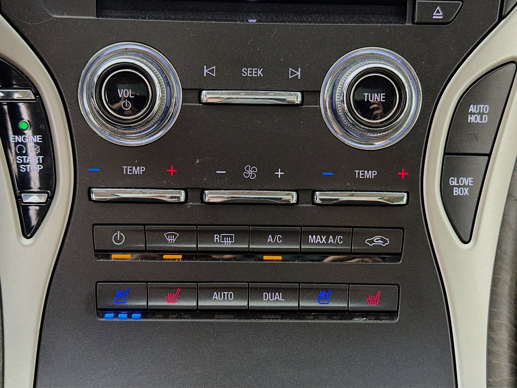 Used 2020 Lincoln Nautilus Reserve w/ Equipment Group 201A image 18