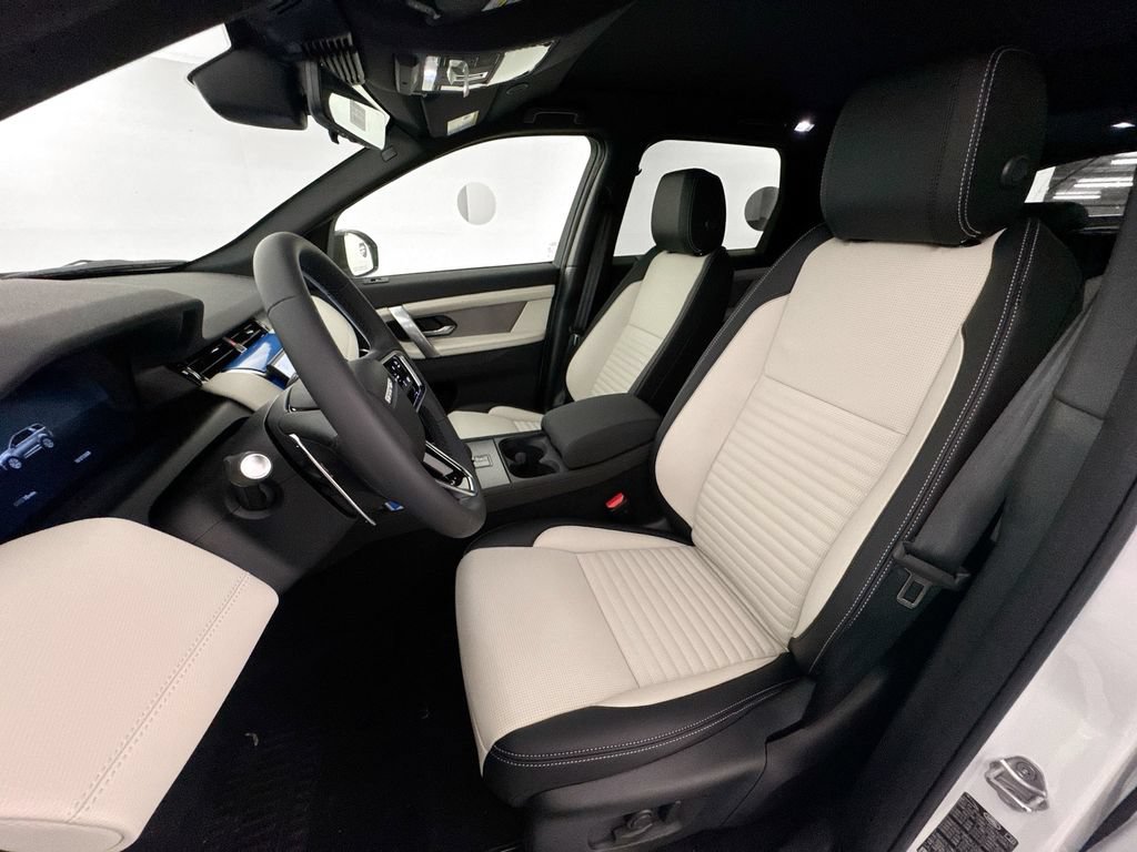 New 2026 Land Rover Discovery Sport Landmark AWD/4WD image 20