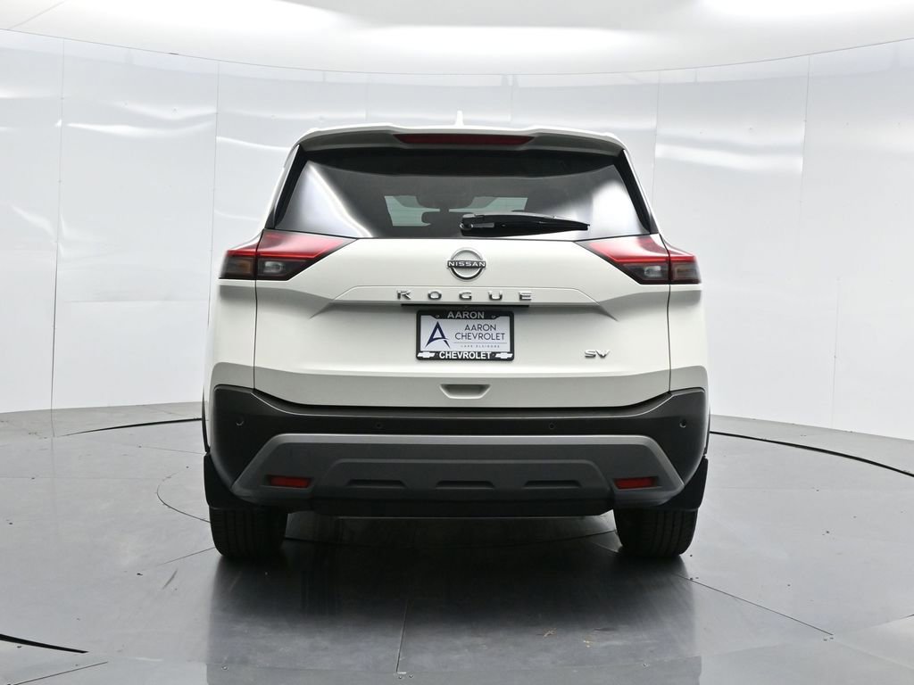 Used 2023 Nissan Rogue SV image 42