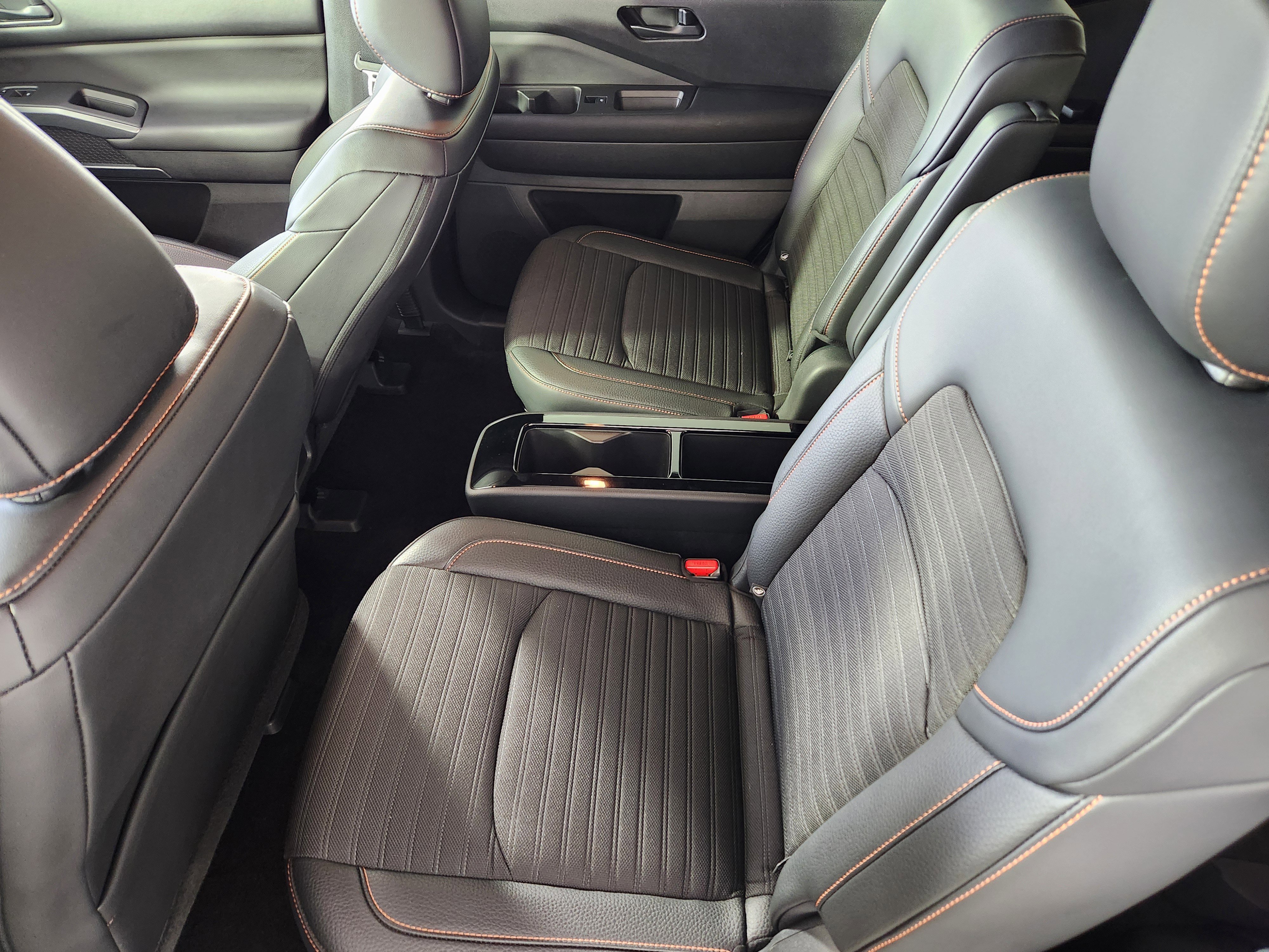 Used 2024 Nissan Pathfinder Rock Creek image 14