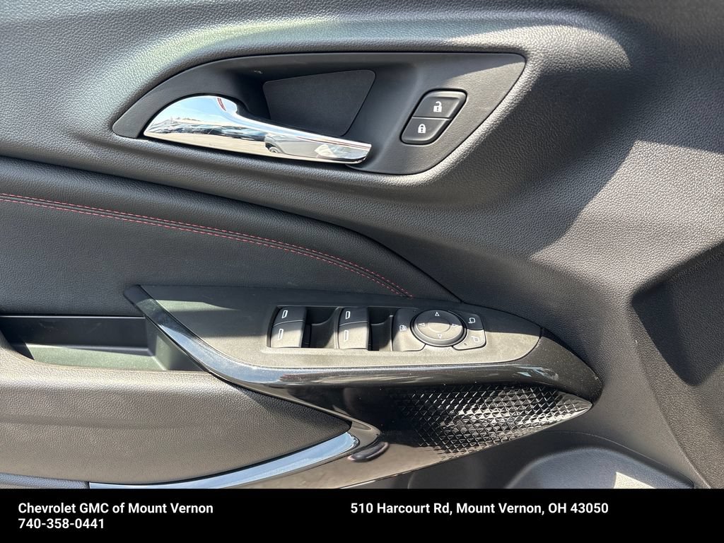 New 2026 Chevrolet Trax RS w/ Sunroof Package FWD image 14