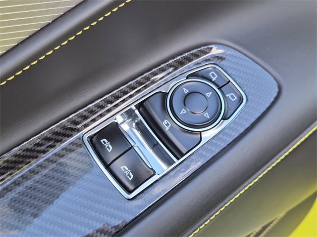 Used 2021 Chevrolet Corvette Stingray Premium Cpe w/ Z51 Performance Package image 23