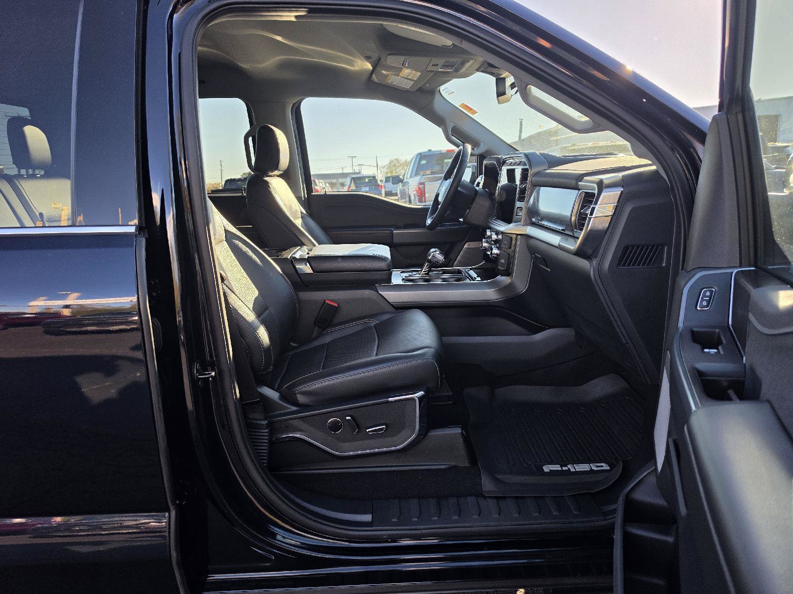 Used 2023 Ford F150 Lariat w/ Equipment Group 502A High AWD/4WD image 7