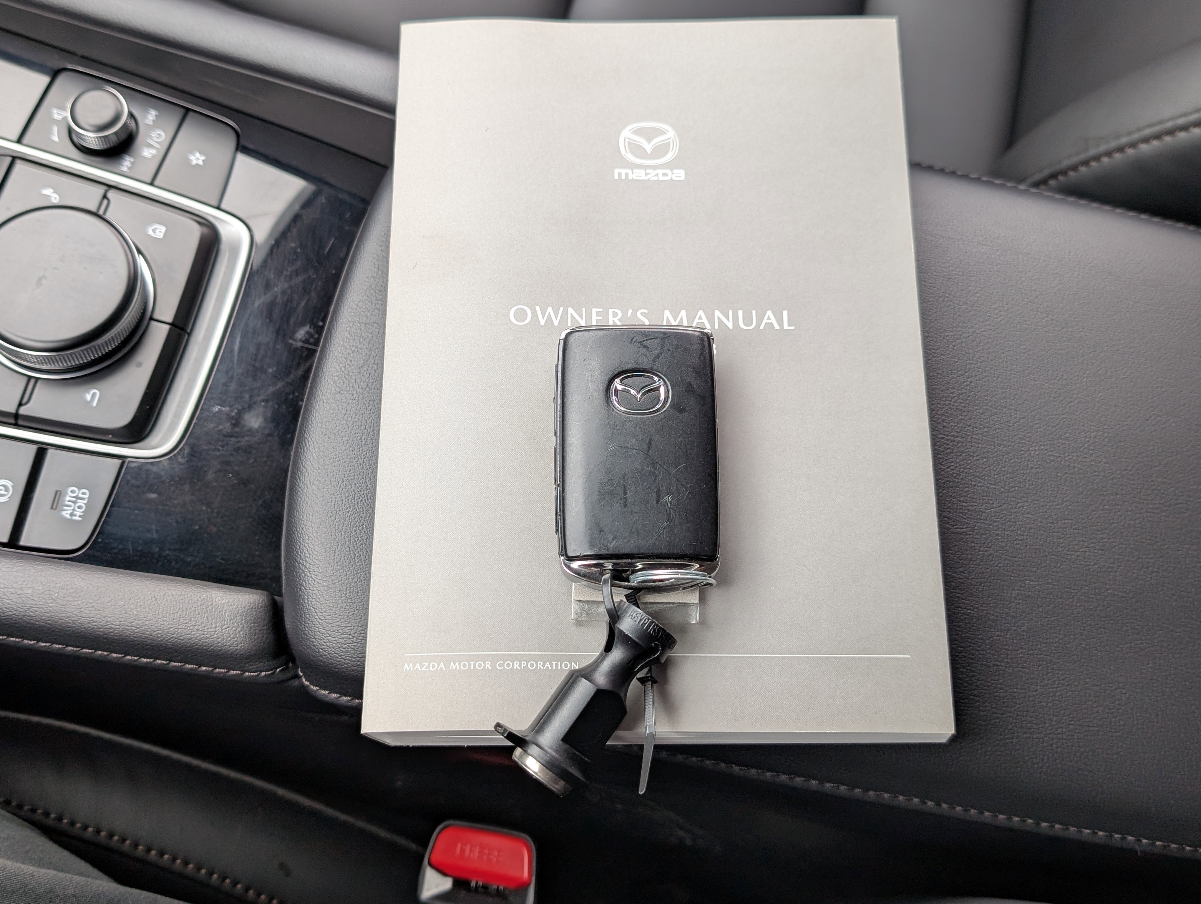 Used 2025 MAZDA MAZDA3 s image 32