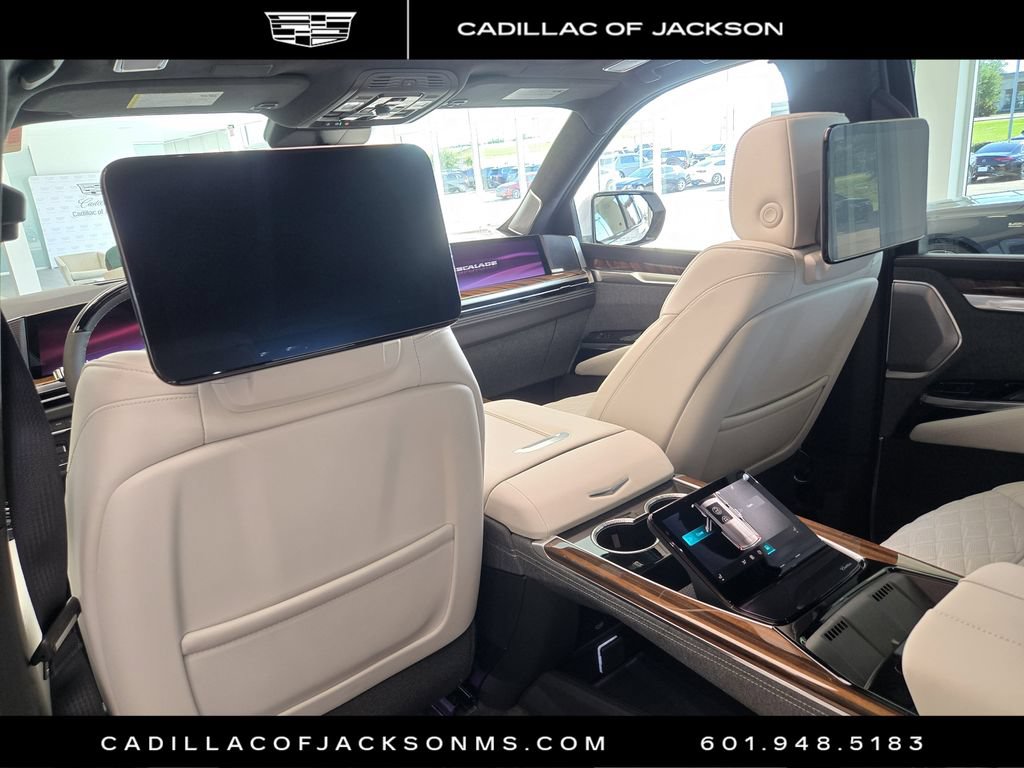 New 2026 Cadillac Escalade Platinum Sport AWD/4WD image 6