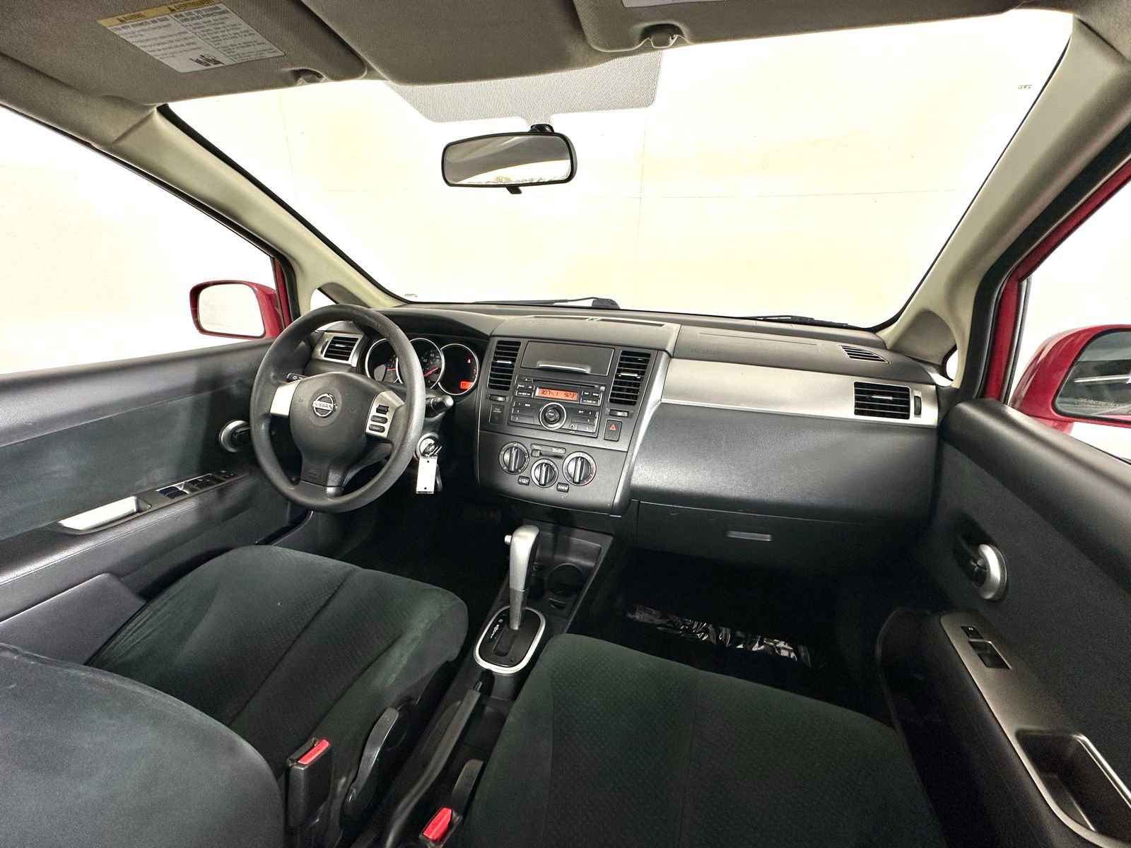 Used 2012 Nissan Versa 1.8 S w/ Plus Pkg FWD image 2