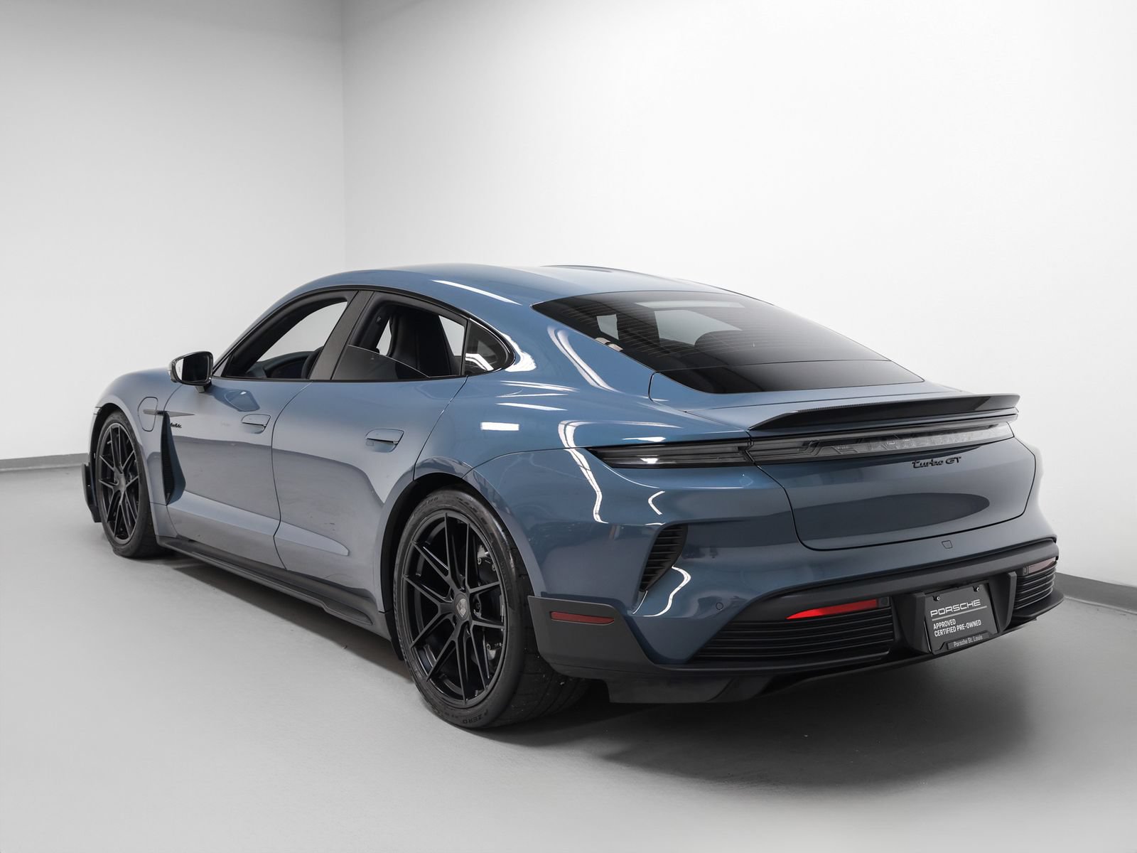 Certified 2025 Porsche Taycan Turbo GT AWD/4WD image 3