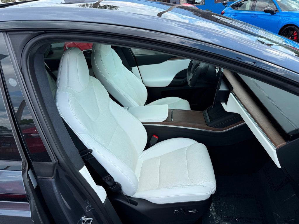 Used 2022 Tesla Model X AWD/4WD image 38