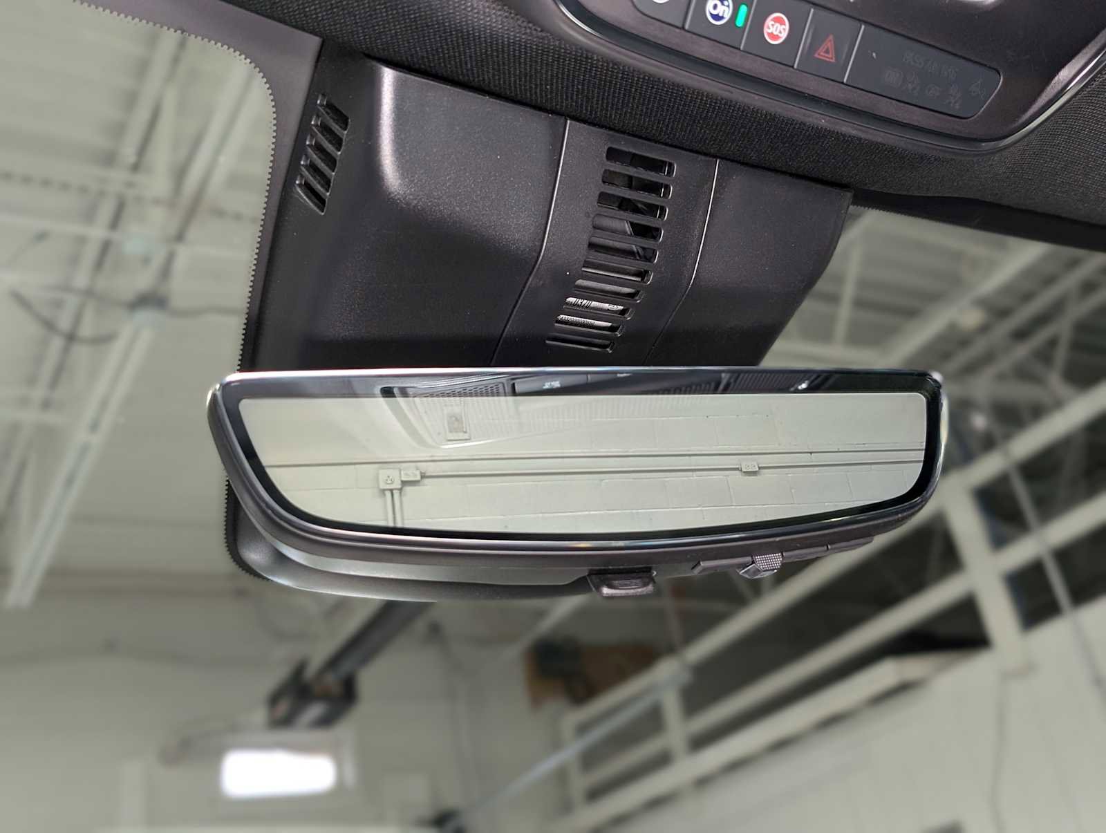 Certified 2025 Buick Enclave Avenir w/ Super Cruise Package image 35