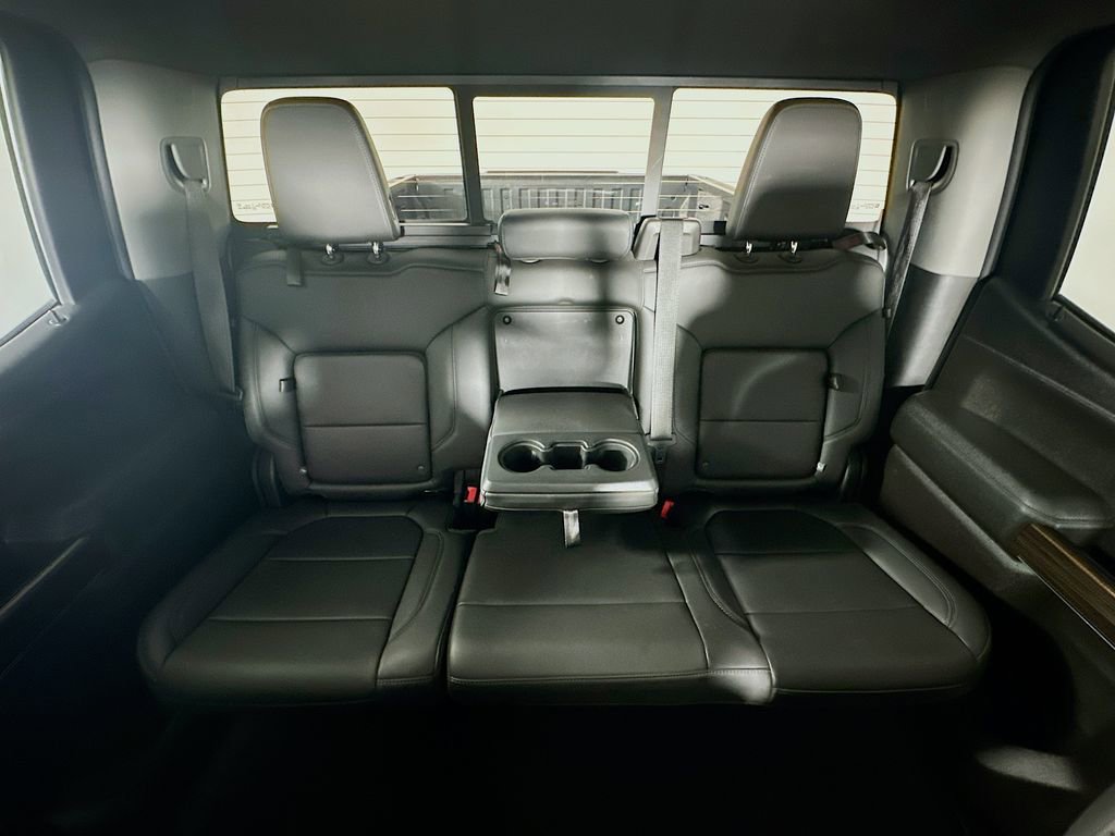 Used 2020 Chevrolet Silverado 1500 LT w/ All-Star Edition image 13