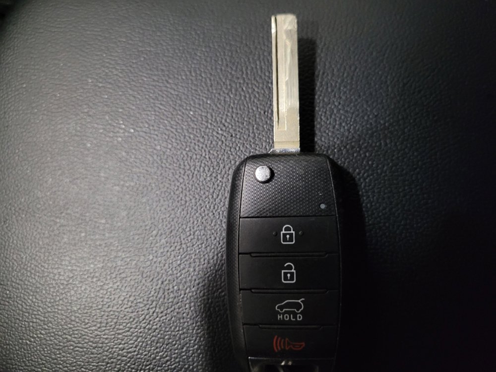 Used 2019 Kia Sorento AWD image 32
