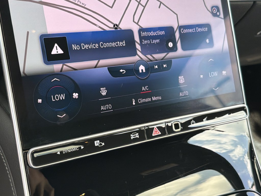Certified 2023 Mercedes-Benz S 500 4MATIC w/ AMG Line image 32