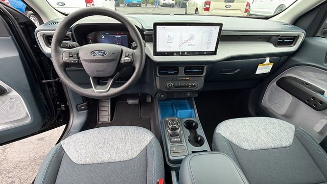 New 2025 Ford Maverick XLT image 18