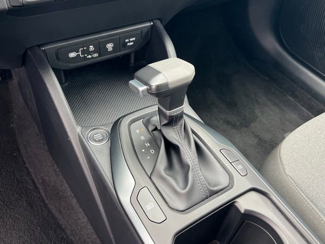 Certified 2025 Kia K4 FWD image 17